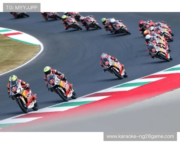 MotoGP赛季精彩回顾 新星崛起与老将对决激烈呈现