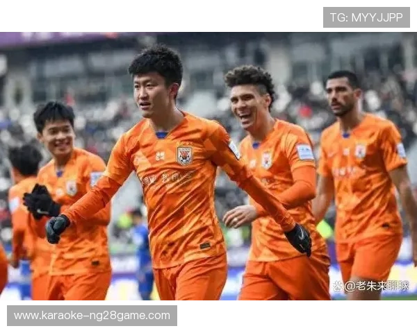 盘点世界足坛现役身高一米九五以上超级中锋与门神